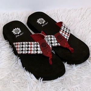Yellow Box Crimson Gray Houndstooth Flip-Flops